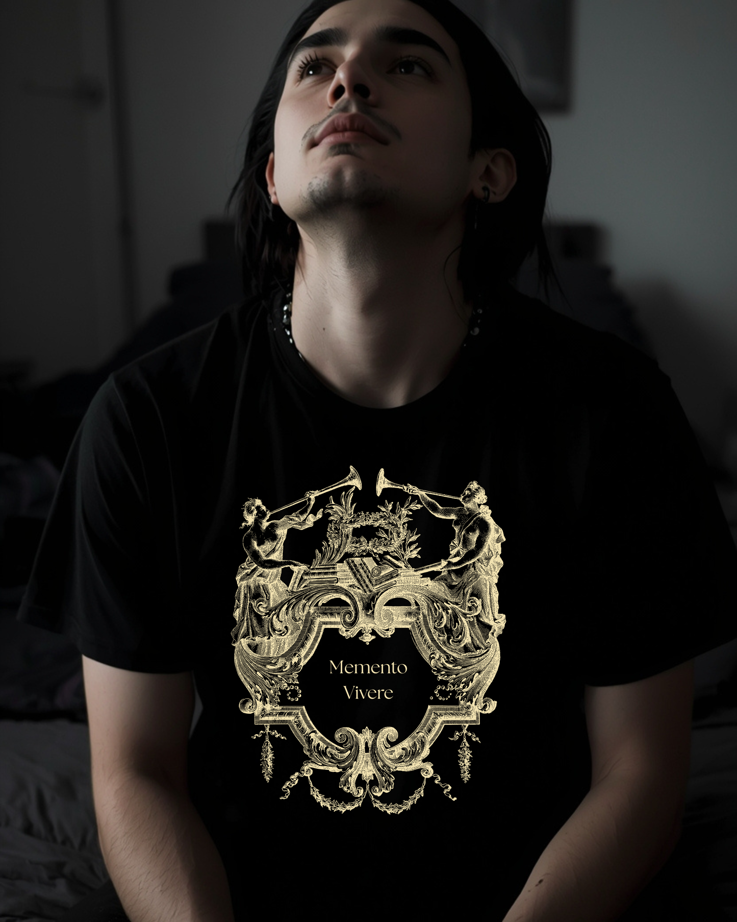 Unisex Memento Vivere T-Shirt | Latin Quote Shirt | Dark Academia Apparel | Philosophy Gothic Tee